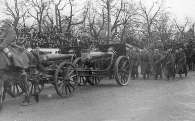 Canon de 155 mm court Schneider - Warszawie 1936