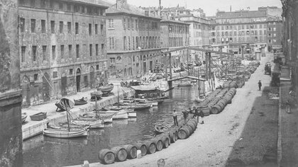 Bassin de l'arsenal des galères Marseille 